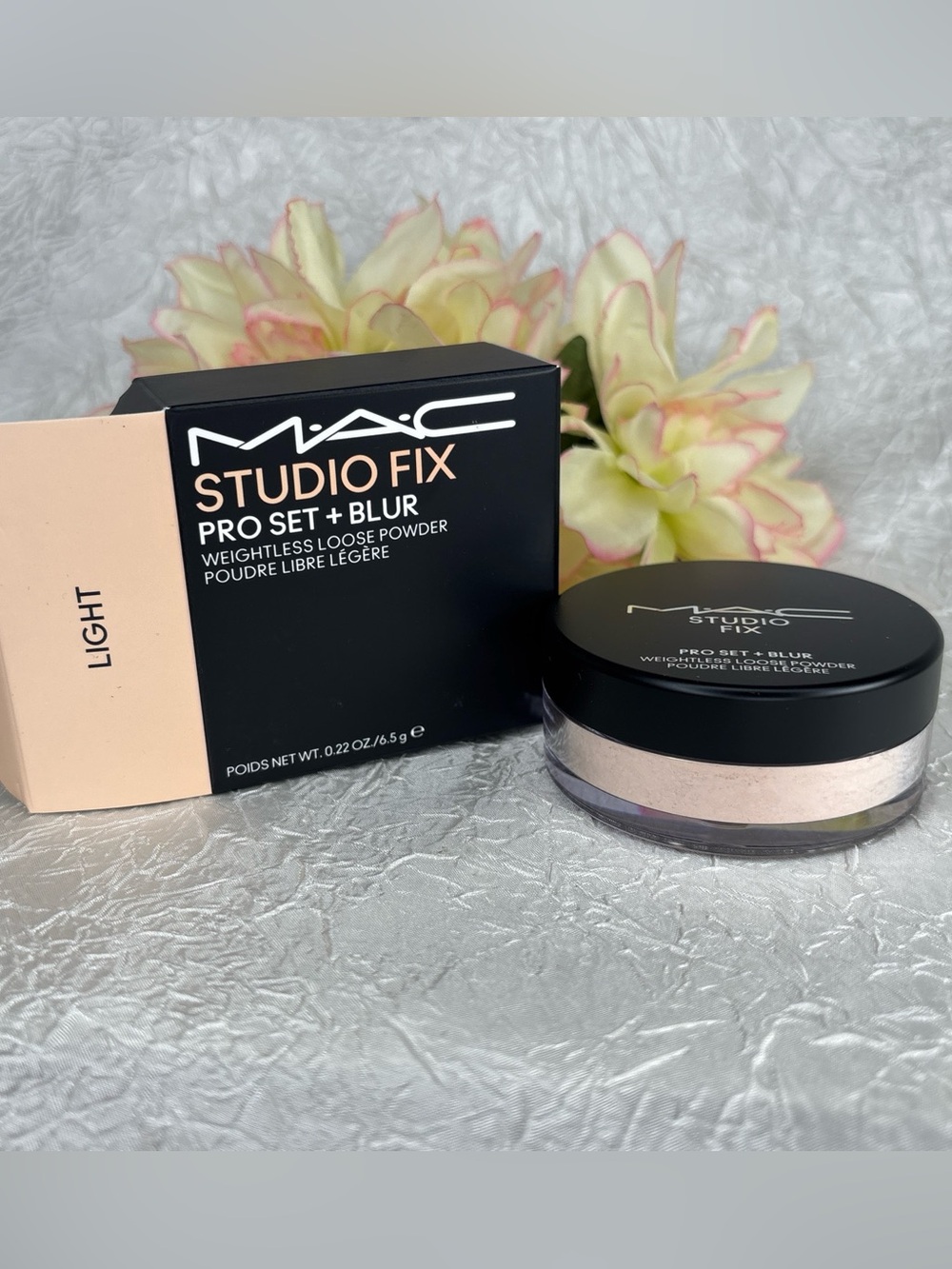 Mac Studio Fix Pro Set + Blur Weightless Loose Powder .42oz/12g LIGHT